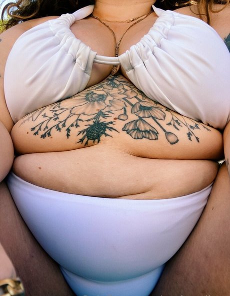 paris stilton model hot archive