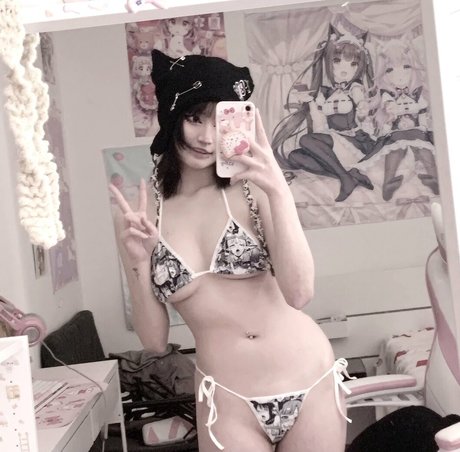 mycreamycrush pretty star pic