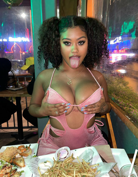 gay midget onlyfans hot sex pic