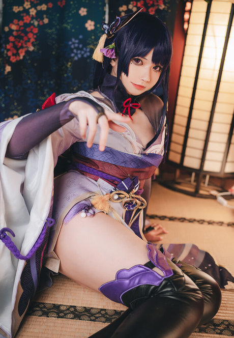 Soraqq exclusive pornstar image