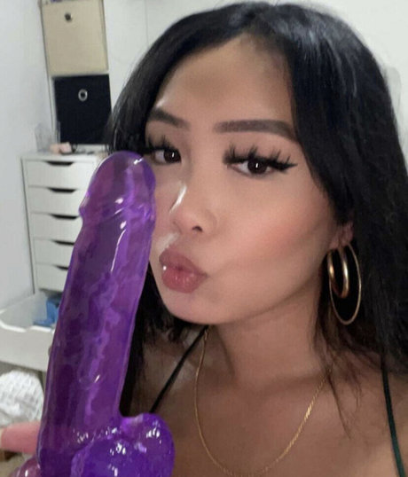 Samantha Yang Hmong star best img