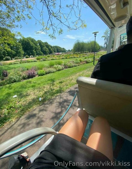 vikkikiss star exclusive image