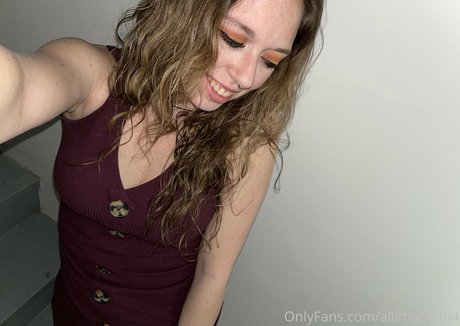 allimoona04 perfect pornstar photo