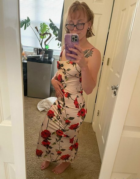 sunnybabe22 pretty pornstar photo