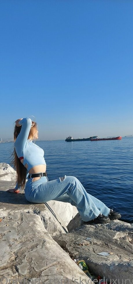 michelle milly sexy star pictures