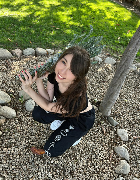 petite slut onlyfans perfect photos