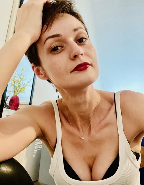 Masha nova beautiful star archive