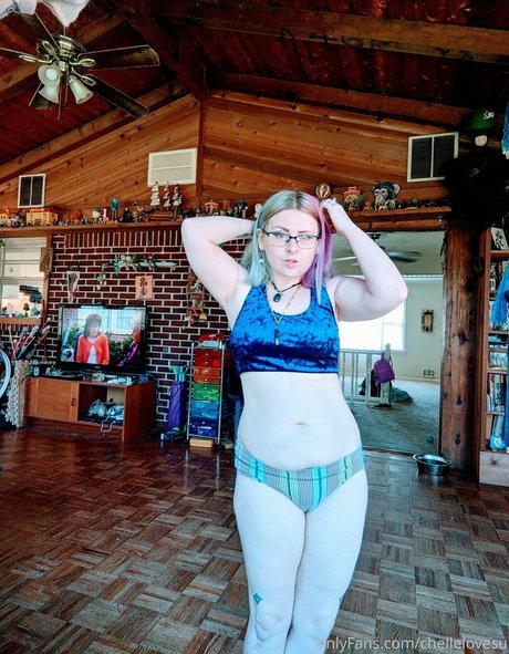 chellelovesu pornstar pics