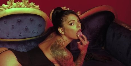 cougar onlyfans art porn picture