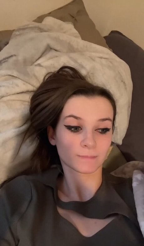 pregnant milf onlyfans erotic img