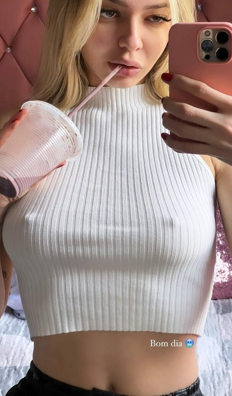 squirting pussy onlyfans naked images