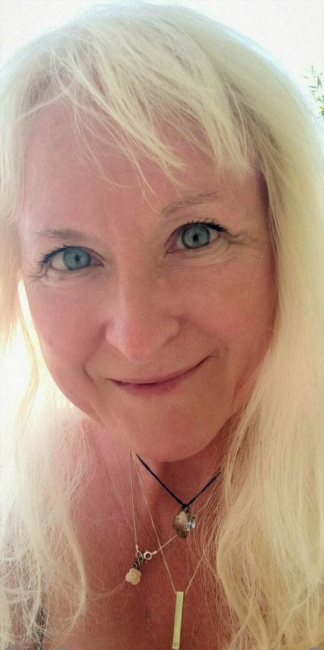 monicutex2 star pics