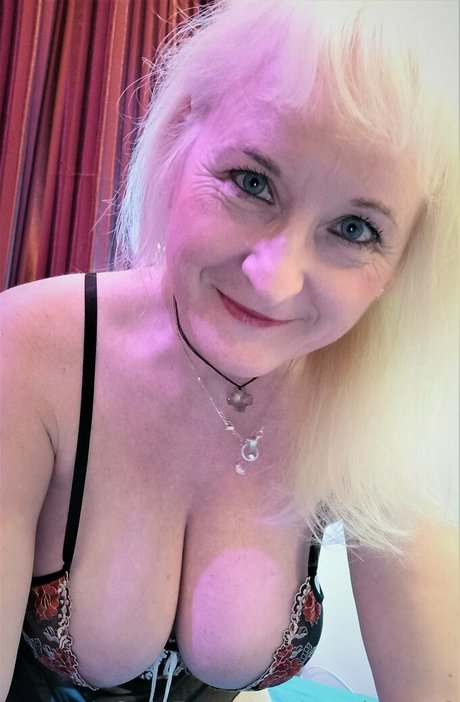 ebony midget onlyfans xxx img