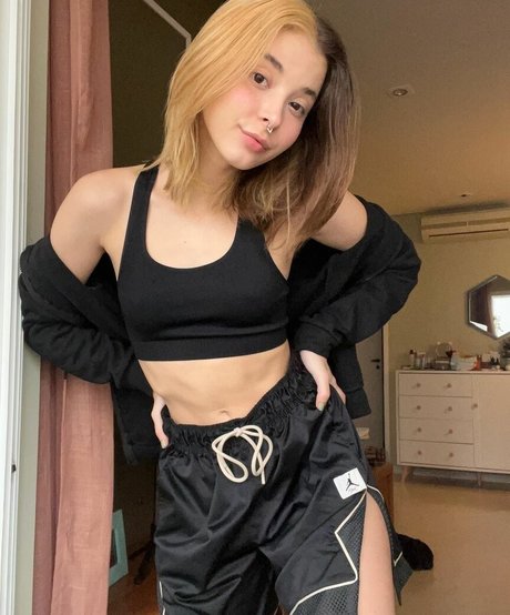 Thaiga top actress photos