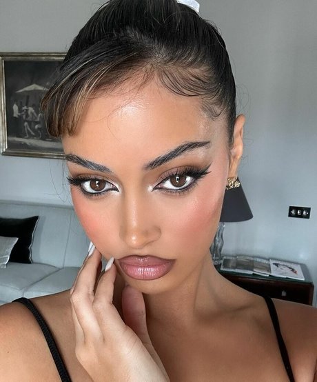 models onlyfans nude pic