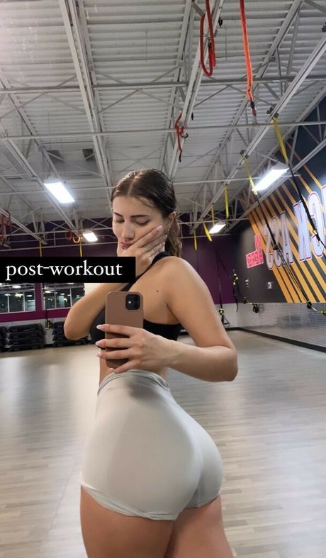 ebony smoking onlyfans hot sexy picture