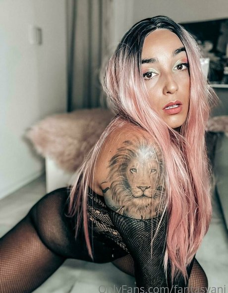 blonde famous onlyfans hot porn galleries