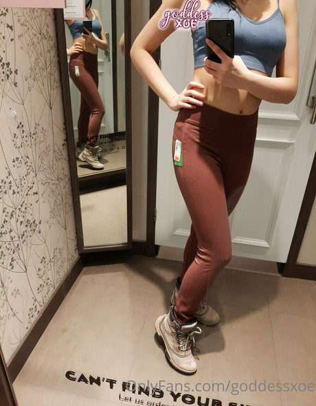 asian foot fetish onlyfans sexy nude picture