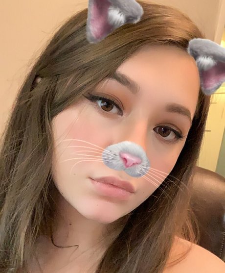 Bananabrea nude star archive