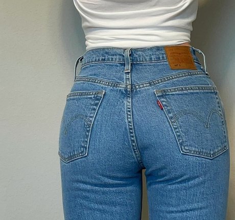 LuluLuvely Best Profile Photo