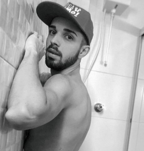 Pedro Teixeira model erotic pictures