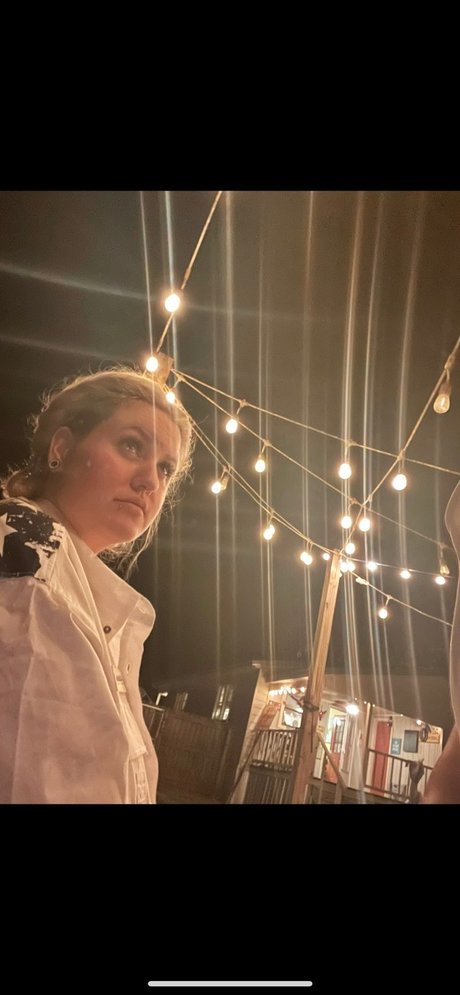 PearlieLynn amp ampBama model exclusive image