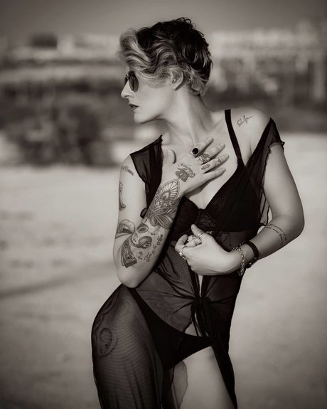 Ortal Dance star hd gallery