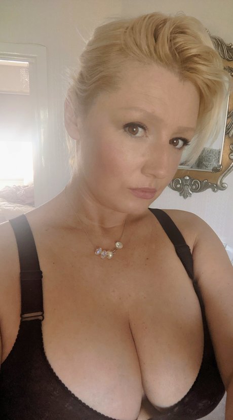 Playboy Model free star picture