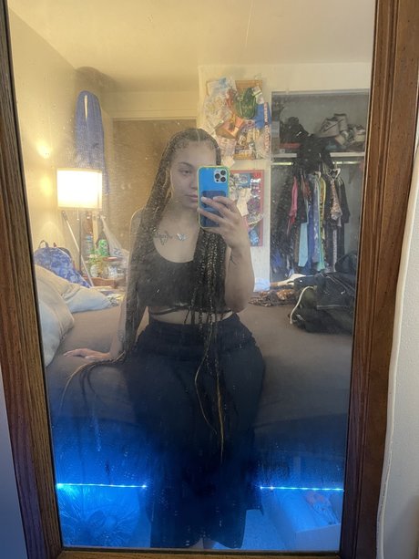 Peachie s PlayRoom beautiful actress images