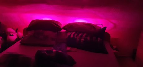 Quack erotic actress img