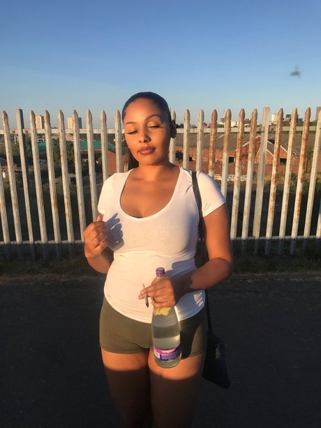 Remhoney hot model pictures