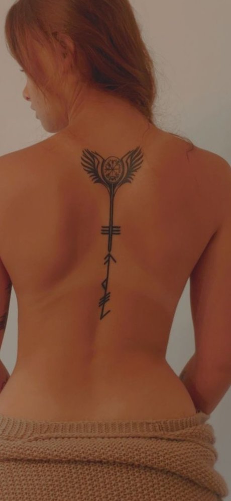 Miss hottie naked pornstar pics