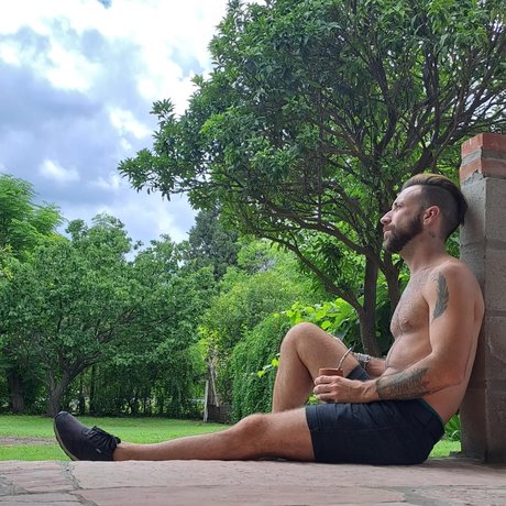 arab muscle onlyfans porno img