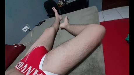 Un Chico Latino nude pornstar gallery