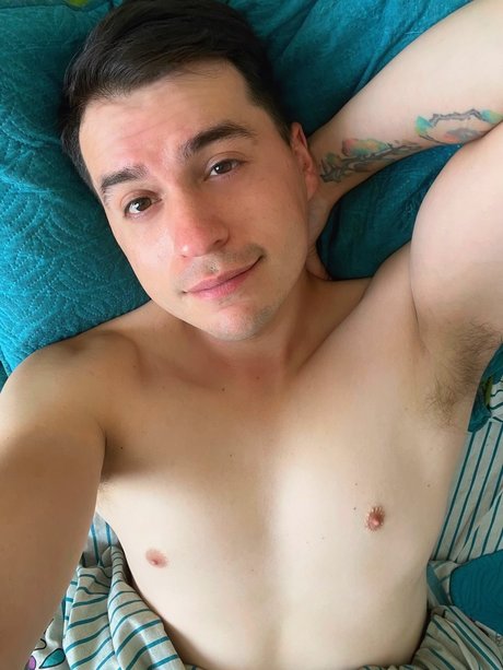 Martin Pescador naked pornstar photo