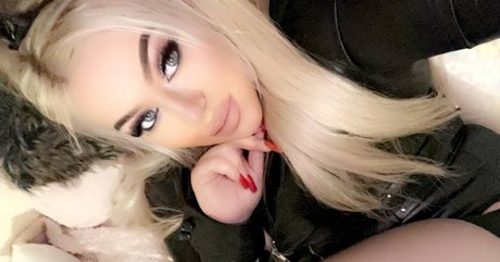 Marli Grace let s sext_ star sexy pic