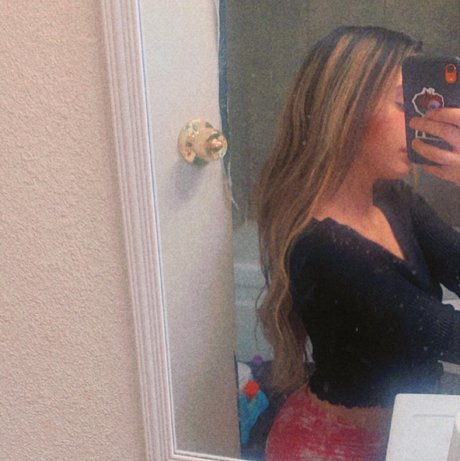 Rinna model pictures