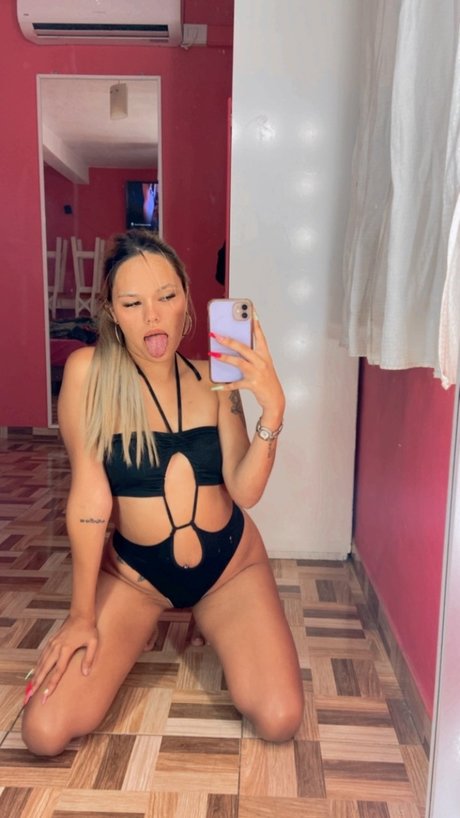 MICA_ hd model galleries