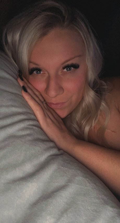 Mattaya Smith pornstar beautiful image