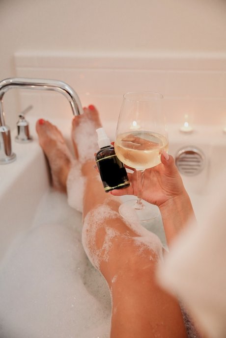 Massagemeathome free actress pics