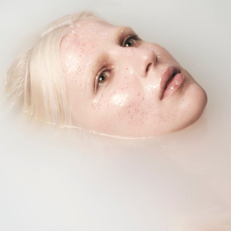 Dara model pretty pic