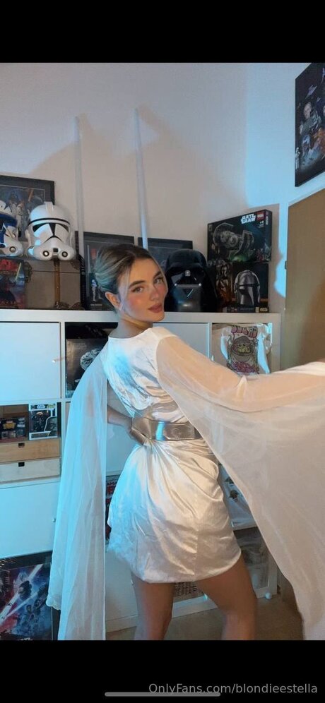 Stella Ray pretty model archive