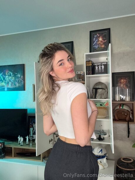 Stella Ray exclusive pornstar archive