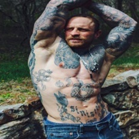 Brandon Blye model nice image