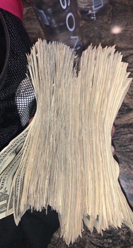 Belaire_ sexy star images