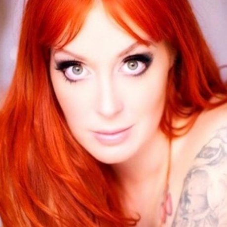 Mel Fire pornstar adult photos