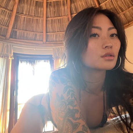 Mae Col nude model galleries