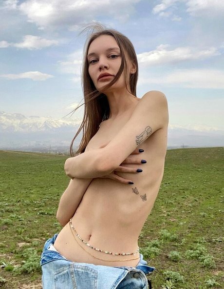 strip nude onlyfans sexy naked galleries