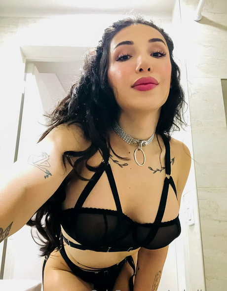 ophelia xx xxx model pictures