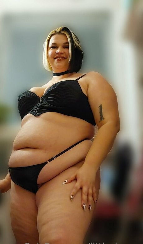 little bogar hot actress pic